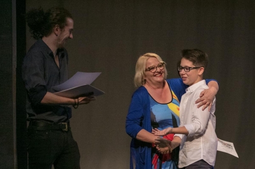 Dramci124 dup 110622